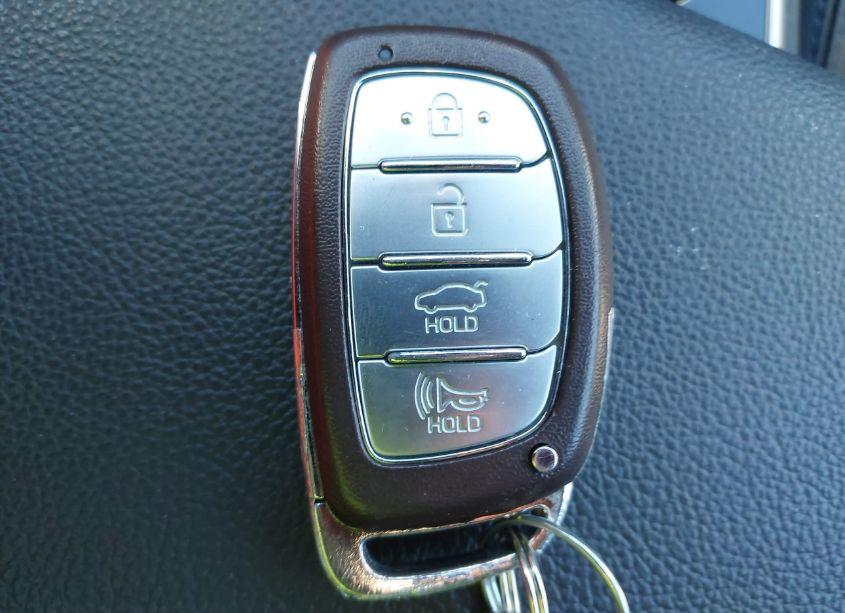 Photo 11 of 2018 Hyundai Sonata LIMITED 2.0T (VIN 5NPE34AB5JH672130)