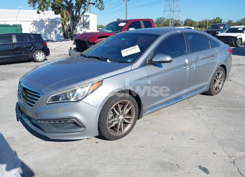 Photo 2 of 2017 Hyundai Sonata SPORT 2.0T (VIN 5NPE34AB6HH564061)