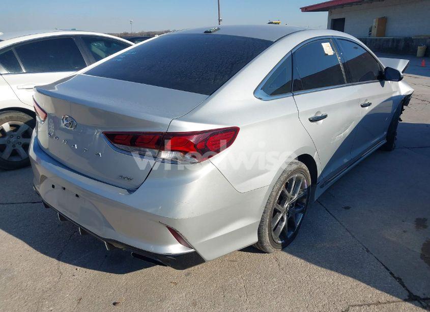 Photo 4 of 2018 Hyundai Sonata SPORT 2.0T (VIN 5NPE34AB6JH666160)