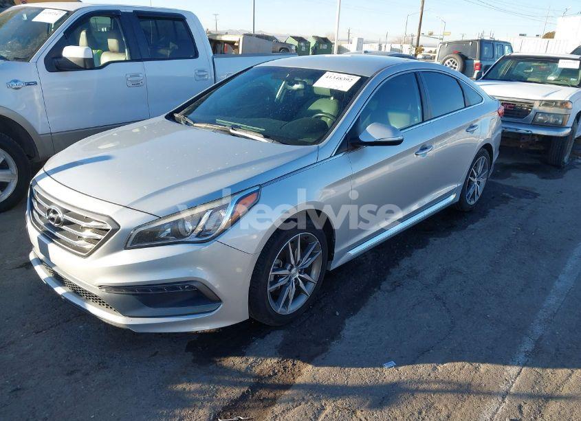 Photo 2 of 2017 Hyundai Sonata SPORT 2.0T (VIN 5NPE34AB7HH464809)