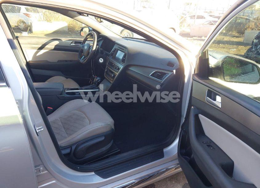 Photo 5 of 2017 Hyundai Sonata SPORT 2.0T (VIN 5NPE34AB7HH464809)