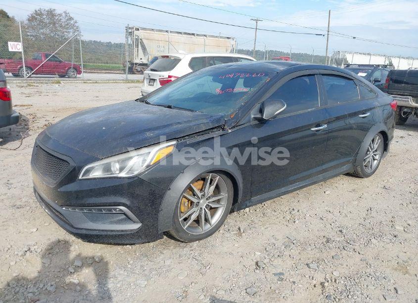 Photo 2 of 2015 Hyundai Sonata SPORT 2.0T (VIN 5NPE34AB8FH058454)
