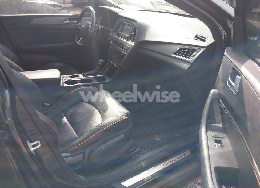 Photo 5 of 2015 Hyundai Sonata SPORT 2.0T (VIN 5NPE34AB8FH058454)