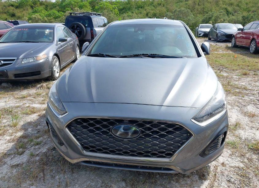 Photo 6 of 2018 Hyundai Sonata LIMITED 2.0T (VIN 5NPE34AB8JH683199)