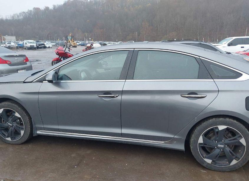 Photo 15 of 2018 Hyundai Sonata LIMITED 2.0T+ (VIN 5NPE34AB8JH722759)