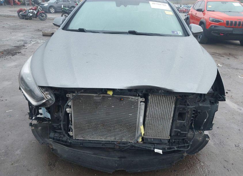 Photo 6 of 2018 Hyundai Sonata LIMITED 2.0T+ (VIN 5NPE34AB8JH722759)