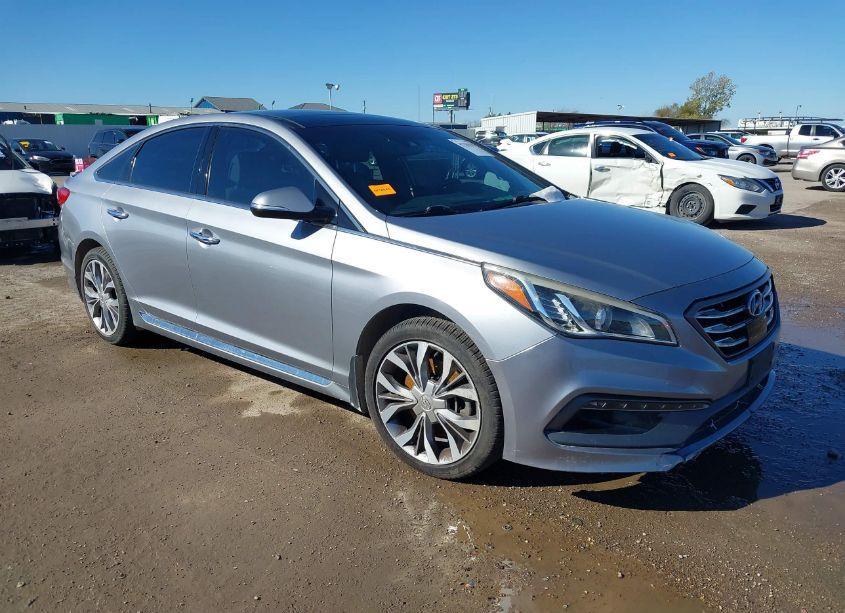 2017 Hyundai Sonata LIMITED 2.0T (VIN 5NPE34AB9HH593117) main photo