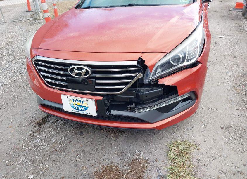 Photo 6 of 2015 Hyundai Sonata LIMITED 2.0T (VIN 5NPE34ABXFH112160)