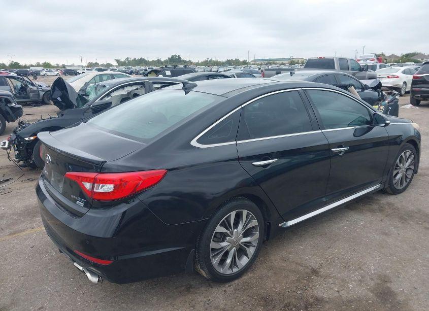 Photo 4 of 2015 Hyundai Sonata LIMITED 2.0T (VIN 5NPE34ABXFH140007)