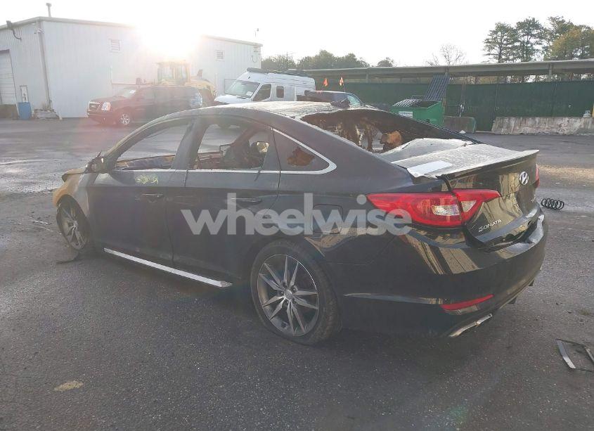 Photo 3 of 2017 Hyundai Sonata SPORT 2.0T (VIN 5NPE34ABXHH536442)