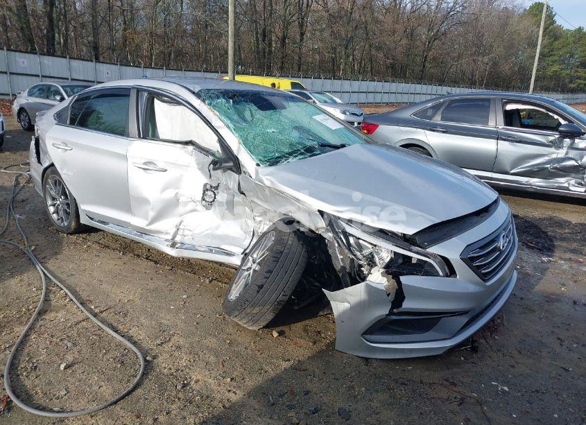 2017 Hyundai Sonata SPORT 2.0T (VIN 5NPE34ABXHH559493) main photo