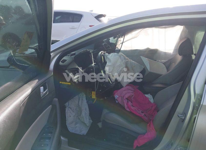 Photo 5 of 2017 Hyundai Sonata SPORT 2.0T (VIN 5NPE34ABXHH559493)