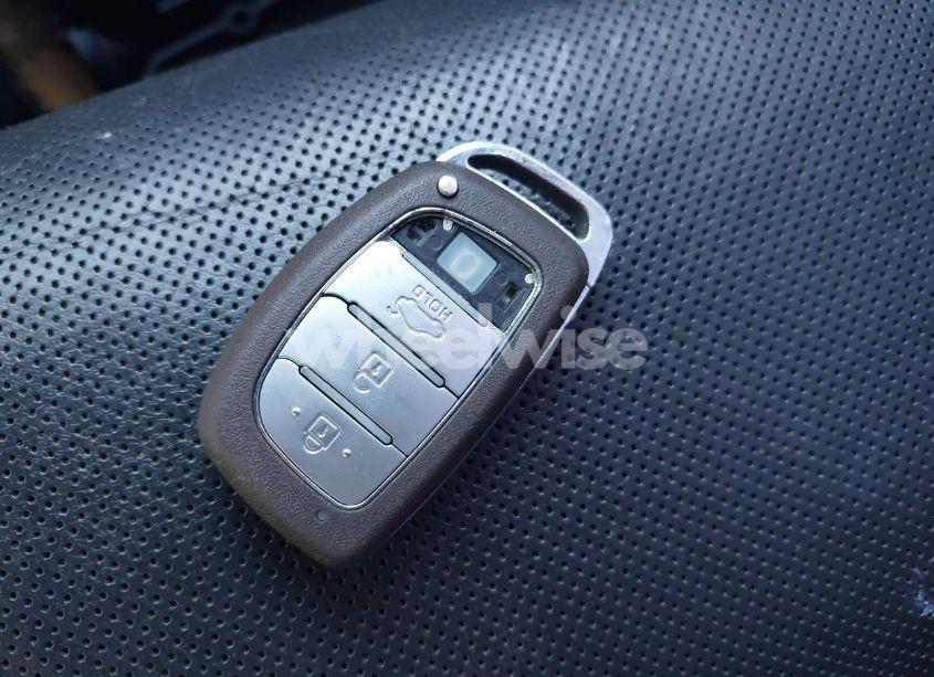 Photo 11 of 2017 Hyundai Sonata LIMITED 2.0T (VIN 5NPE34ABXHH583471)