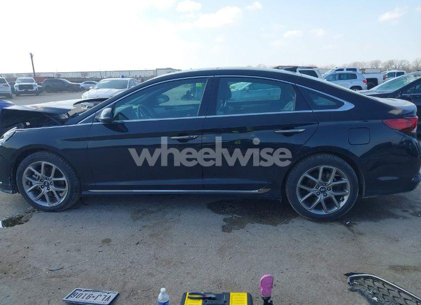 Photo 14 of 2018 Hyundai Sonata SPORT 2.0T (VIN 5NPE34ABXJH694365)