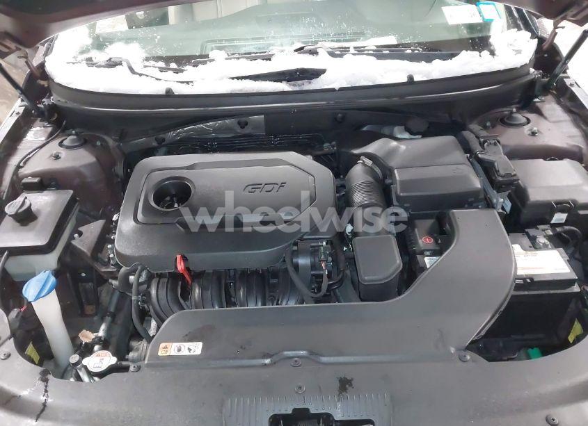 Photo 10 of 2015 Hyundai Sonata LIMITED (VIN 5NPE34AF0FH037777)
