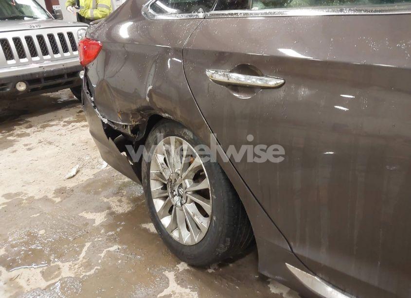 Photo 6 of 2015 Hyundai Sonata LIMITED (VIN 5NPE34AF0FH037777)