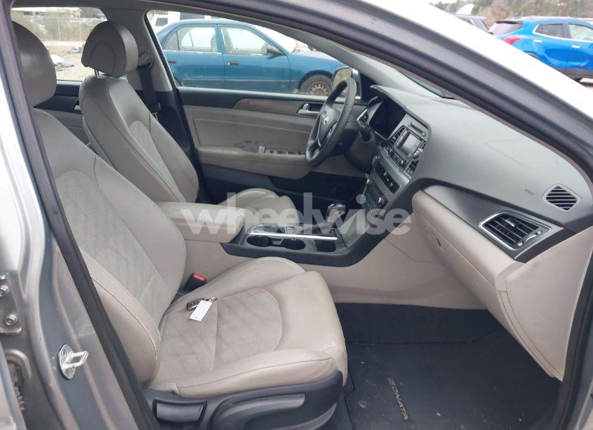Photo 5 of 2015 Hyundai Sonata SPORT (VIN 5NPE34AF0FH067457)