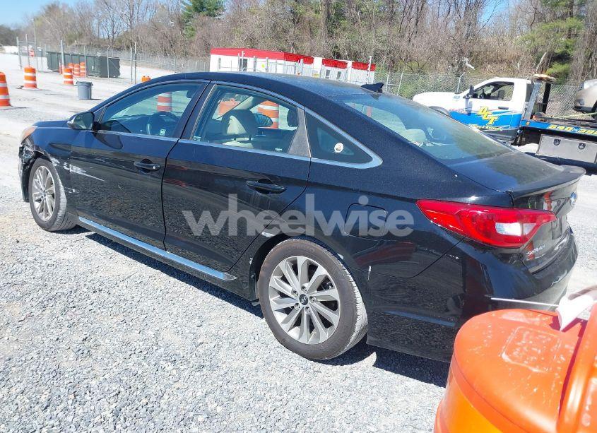 Photo 3 of 2015 Hyundai Sonata SPORT (VIN 5NPE34AF0FH076224)