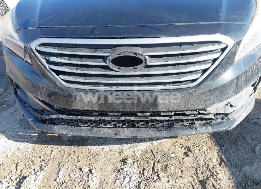 Photo 6 of 2015 Hyundai Sonata SPORT (VIN 5NPE34AF0FH079978)