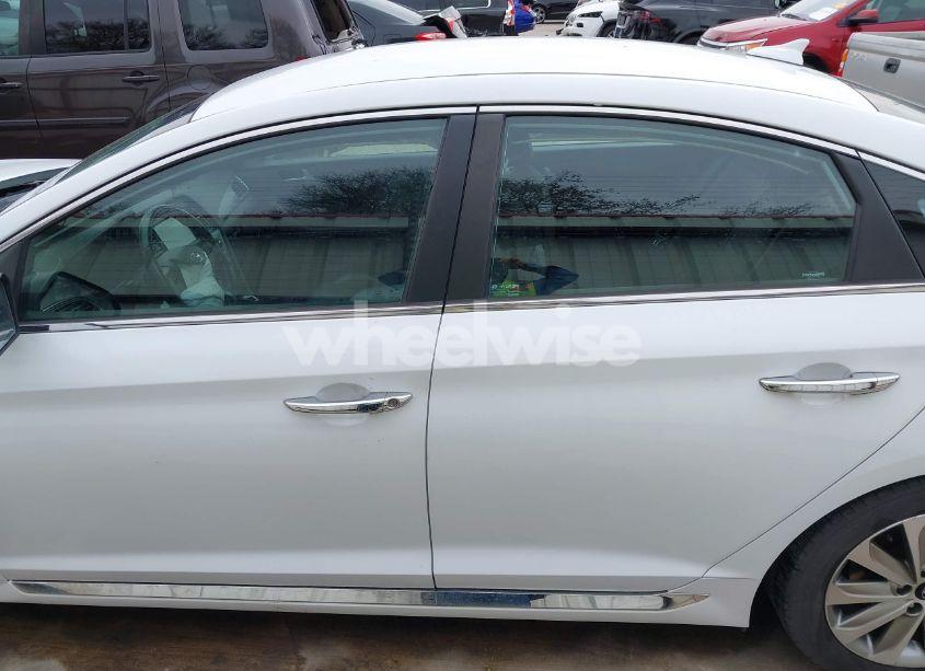 Photo 15 of 2015 Hyundai Sonata SPORT (VIN 5NPE34AF0FH081357)
