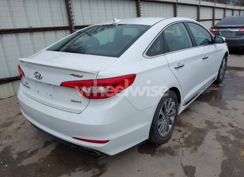 Photo 4 of 2015 Hyundai Sonata SPORT (VIN 5NPE34AF0FH081357)