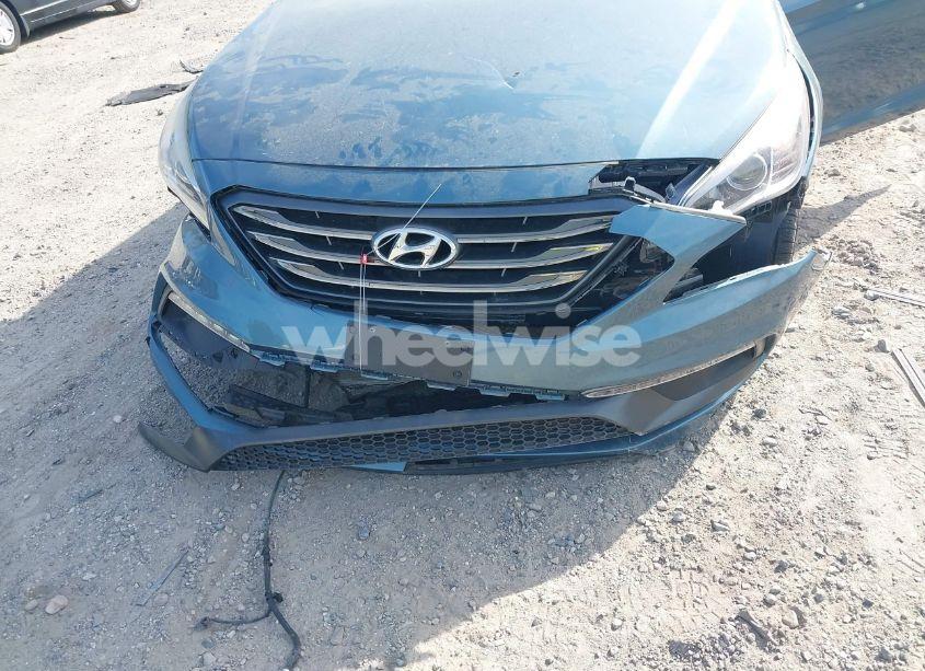 Photo 6 of 2015 Hyundai Sonata SPORT (VIN 5NPE34AF0FH085313)
