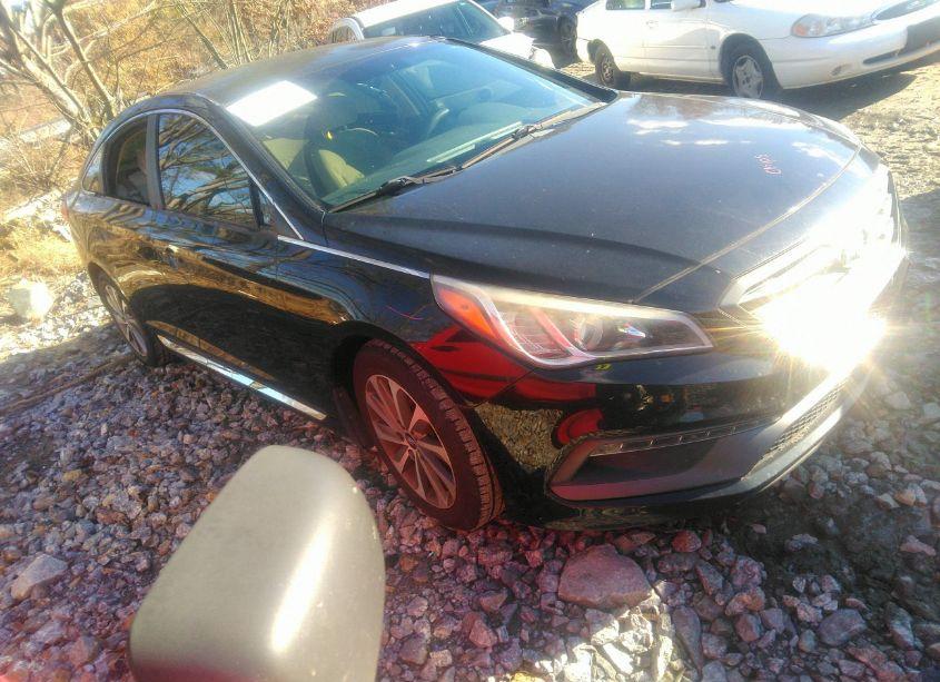2015 Hyundai Sonata SPORT (VIN 5NPE34AF0FH090074) main photo