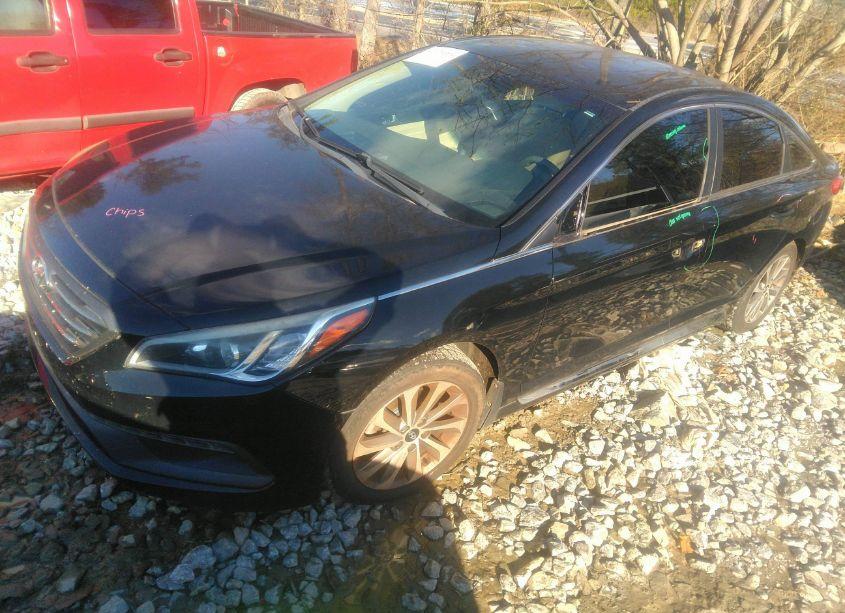 Photo 2 of 2015 Hyundai Sonata SPORT (VIN 5NPE34AF0FH090074)