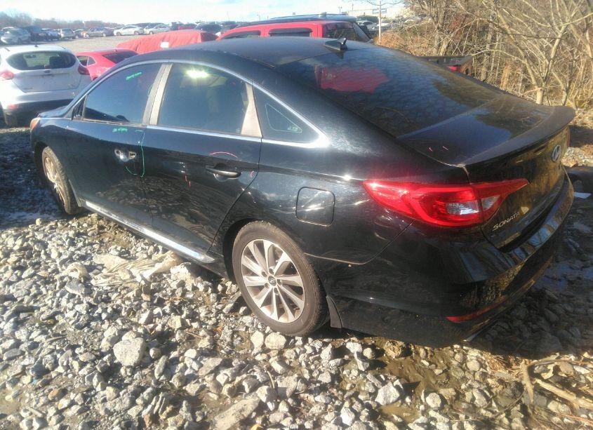 Photo 3 of 2015 Hyundai Sonata SPORT (VIN 5NPE34AF0FH090074)