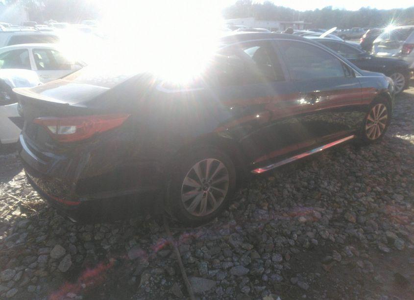 Photo 4 of 2015 Hyundai Sonata SPORT (VIN 5NPE34AF0FH090074)