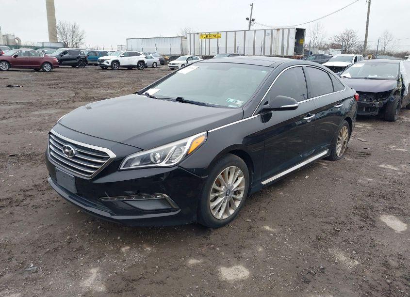 Photo 2 of 2015 Hyundai Sonata LIMITED (VIN 5NPE34AF0FH101610)
