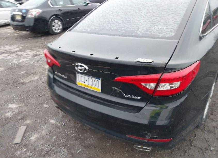 Photo 6 of 2015 Hyundai Sonata LIMITED (VIN 5NPE34AF0FH101610)