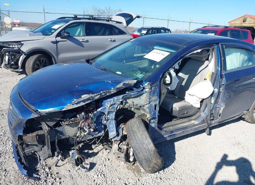 Photo 6 of 2015 Hyundai Sonata LIMITED (VIN 5NPE34AF0FH103390)