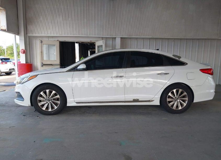 Photo 14 of 2015 Hyundai Sonata SPORT (VIN 5NPE34AF0FH117449)