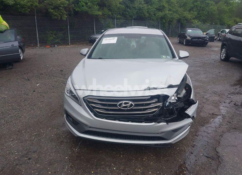 Photo 13 of 2015 Hyundai Sonata SPORT (VIN 5NPE34AF0FH118035)