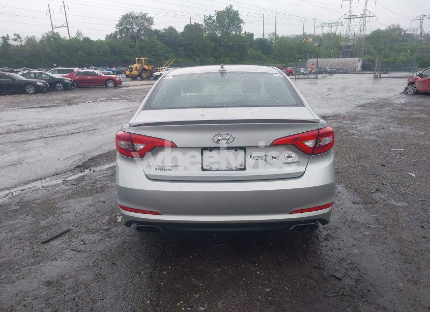 Photo 17 of 2015 Hyundai Sonata SPORT (VIN 5NPE34AF0FH118035)