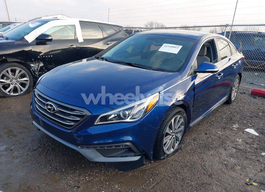 Photo 2 of 2015 Hyundai Sonata SPORT (VIN 5NPE34AF0FH158504)