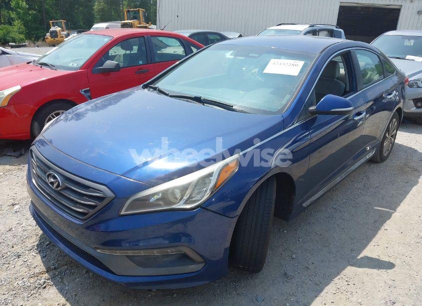 Photo 2 of 2015 Hyundai Sonata SPORT (VIN 5NPE34AF0FH212853)