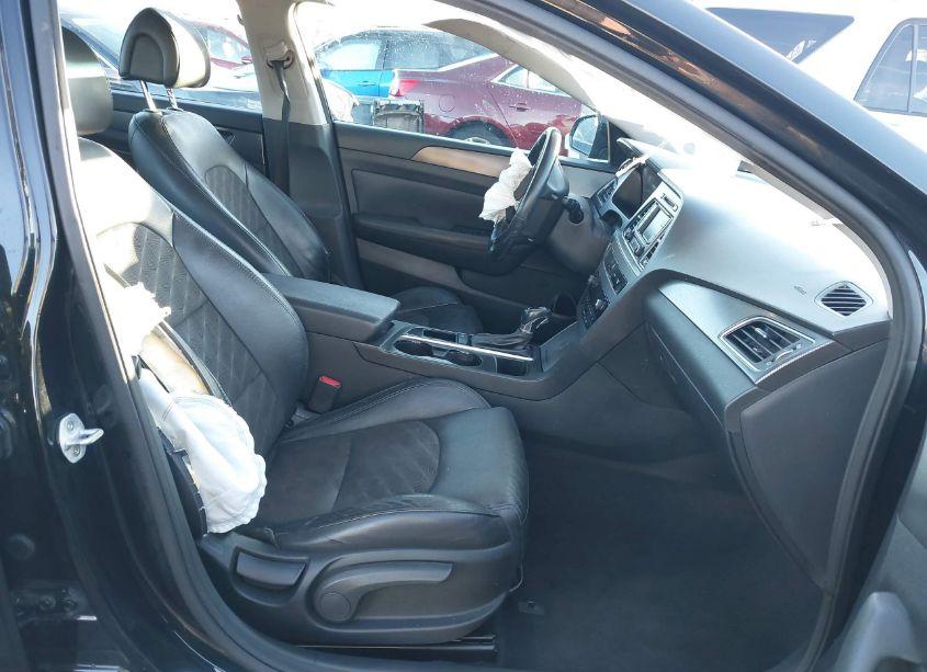 Photo 5 of 2015 Hyundai Sonata SPORT (VIN 5NPE34AF0FH217129)