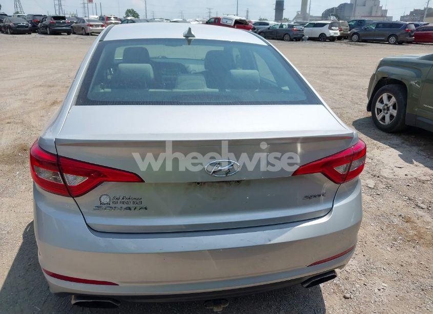 Photo 16 of 2015 Hyundai Sonata SPORT (VIN 5NPE34AF0FH245464)