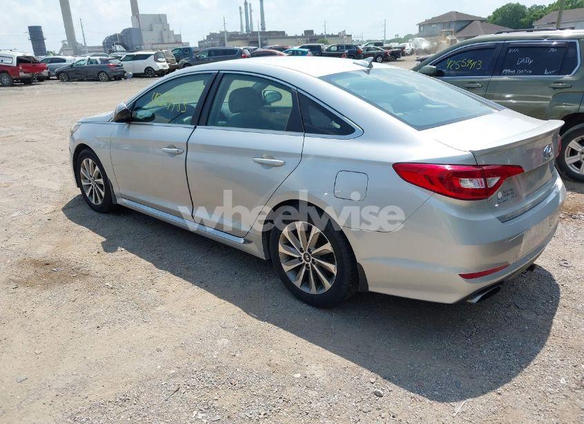 Photo 3 of 2015 Hyundai Sonata SPORT (VIN 5NPE34AF0FH245464)
