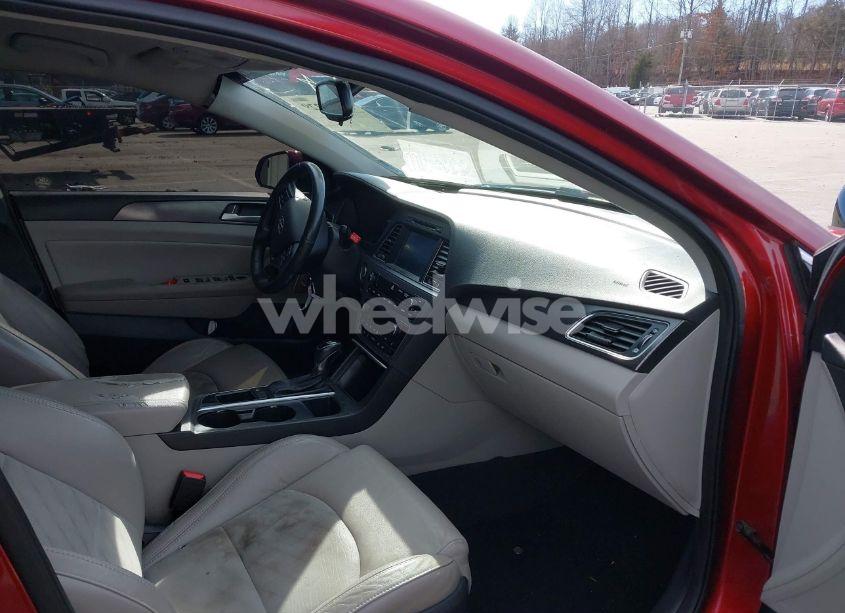 Photo 5 of 2016 Hyundai Sonata SPORT (VIN 5NPE34AF0GH270849)