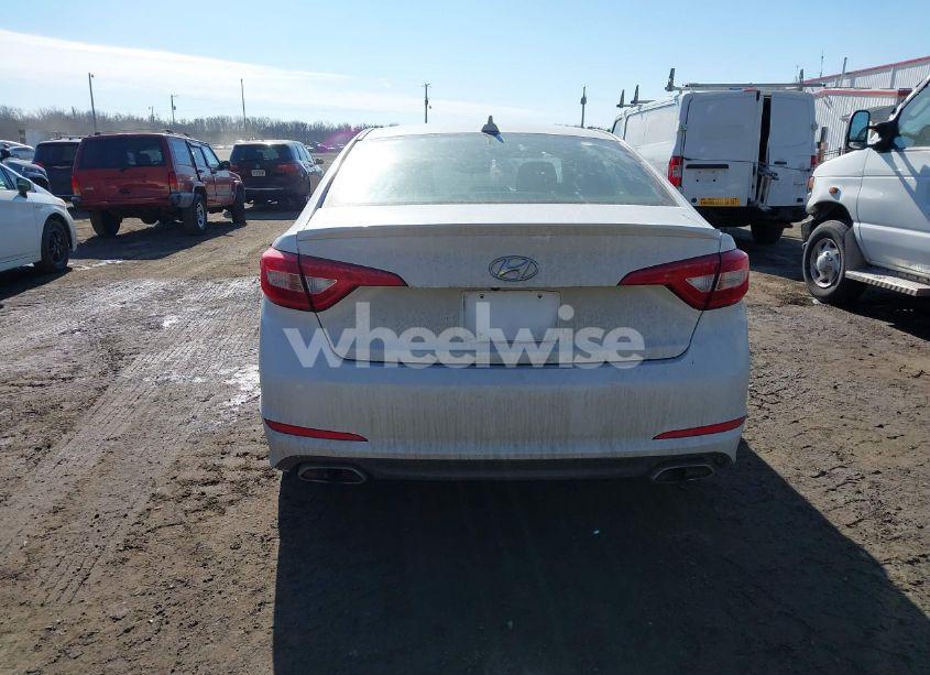 Photo 16 of 2016 Hyundai Sonata SPORT/LIMITED (VIN 5NPE34AF0GH277073)