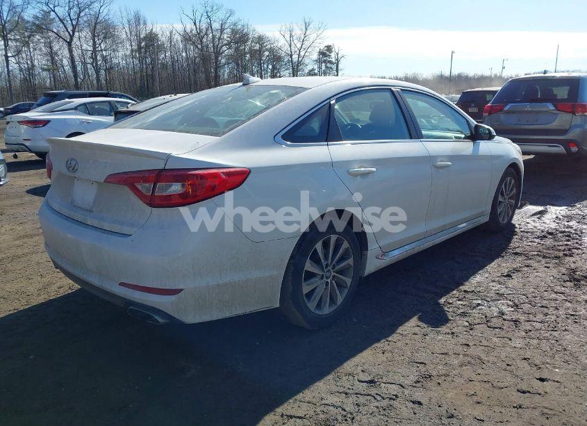 Photo 4 of 2016 Hyundai Sonata SPORT/LIMITED (VIN 5NPE34AF0GH277073)