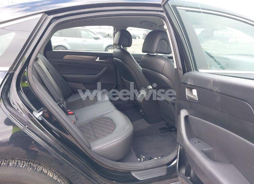 Photo 8 of 2016 Hyundai Sonata SPORT (VIN 5NPE34AF0GH281026)