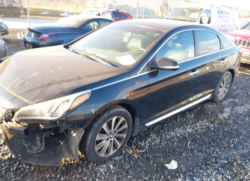 Photo 2 of 2016 Hyundai Sonata SPORT (VIN 5NPE34AF0GH297632)