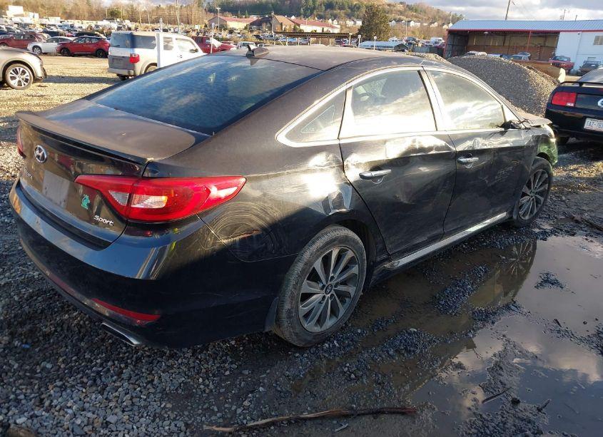 Photo 4 of 2016 Hyundai Sonata SPORT (VIN 5NPE34AF0GH297632)