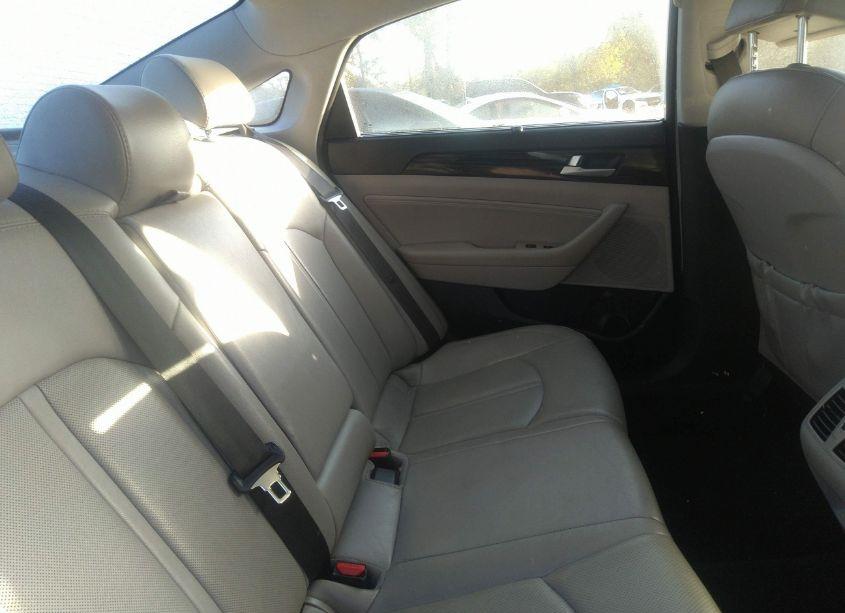 Photo 8 of 2016 Hyundai Sonata LIMITED (VIN 5NPE34AF0GH307379)