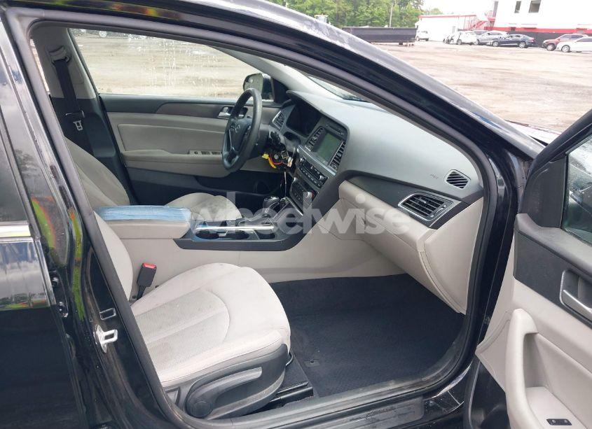 Photo 5 of 2016 Hyundai Sonata SPORT (VIN 5NPE34AF0GH312906)