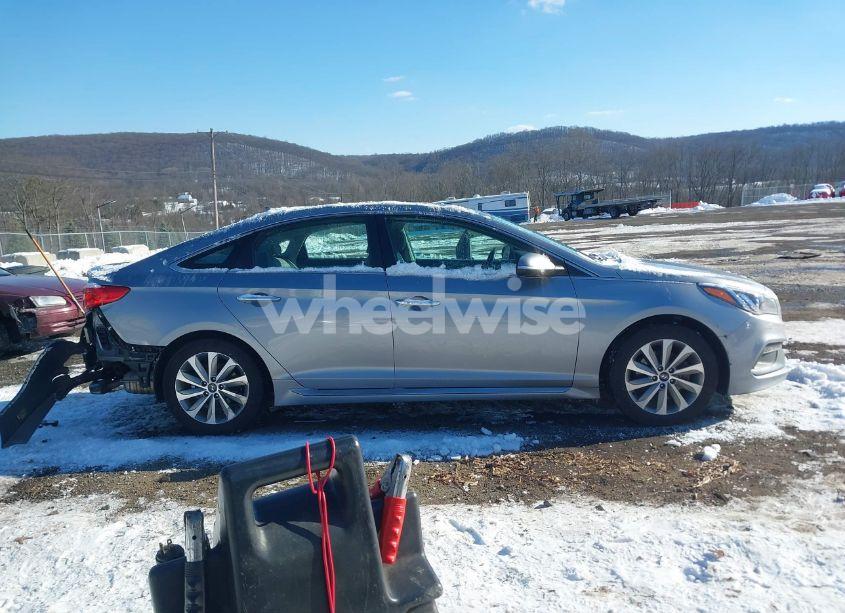 Photo 13 of 2016 Hyundai Sonata SPORT (VIN 5NPE34AF0GH325395)